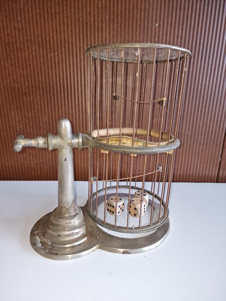 Chuck a luckbridcarge