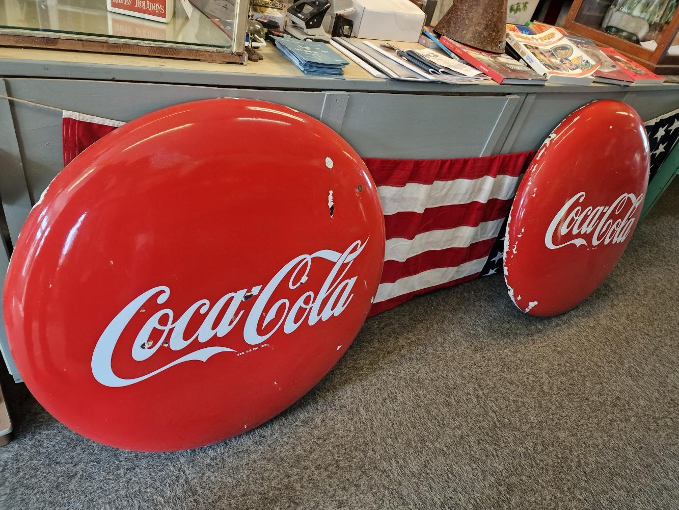 Coca-Cola buttons 