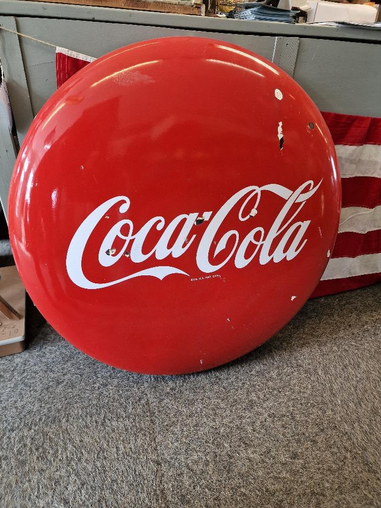 Coca-Cola buttons 
