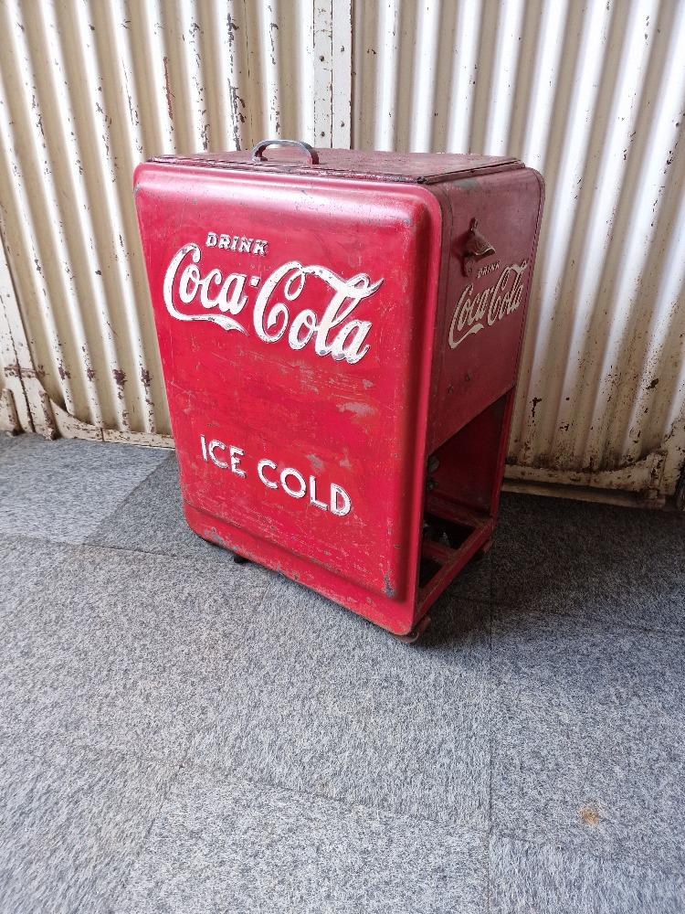 Coca-Cola  cooler 