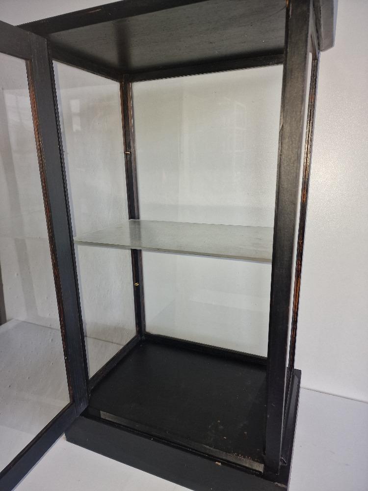 Eiken  toonbank vitrine 