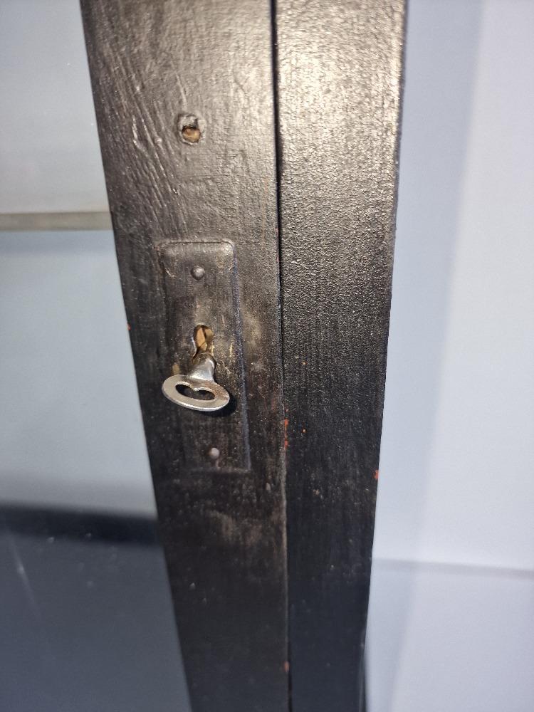 Eiken  toonbank vitrine 