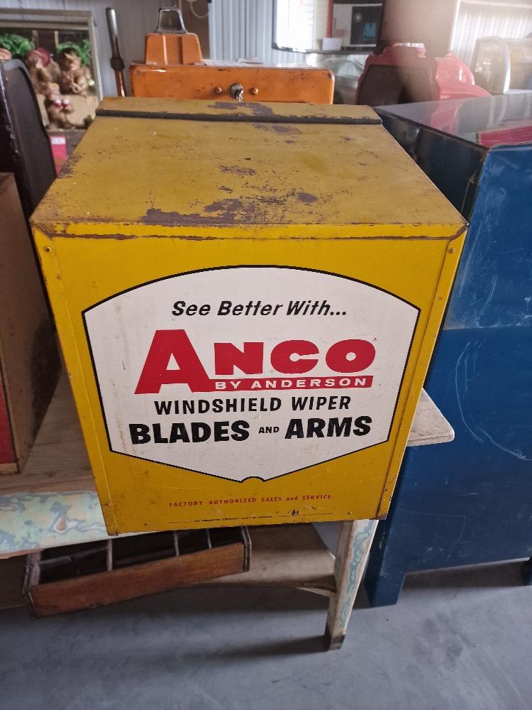 Metaal  anco display 