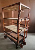 Metaal trolley 
