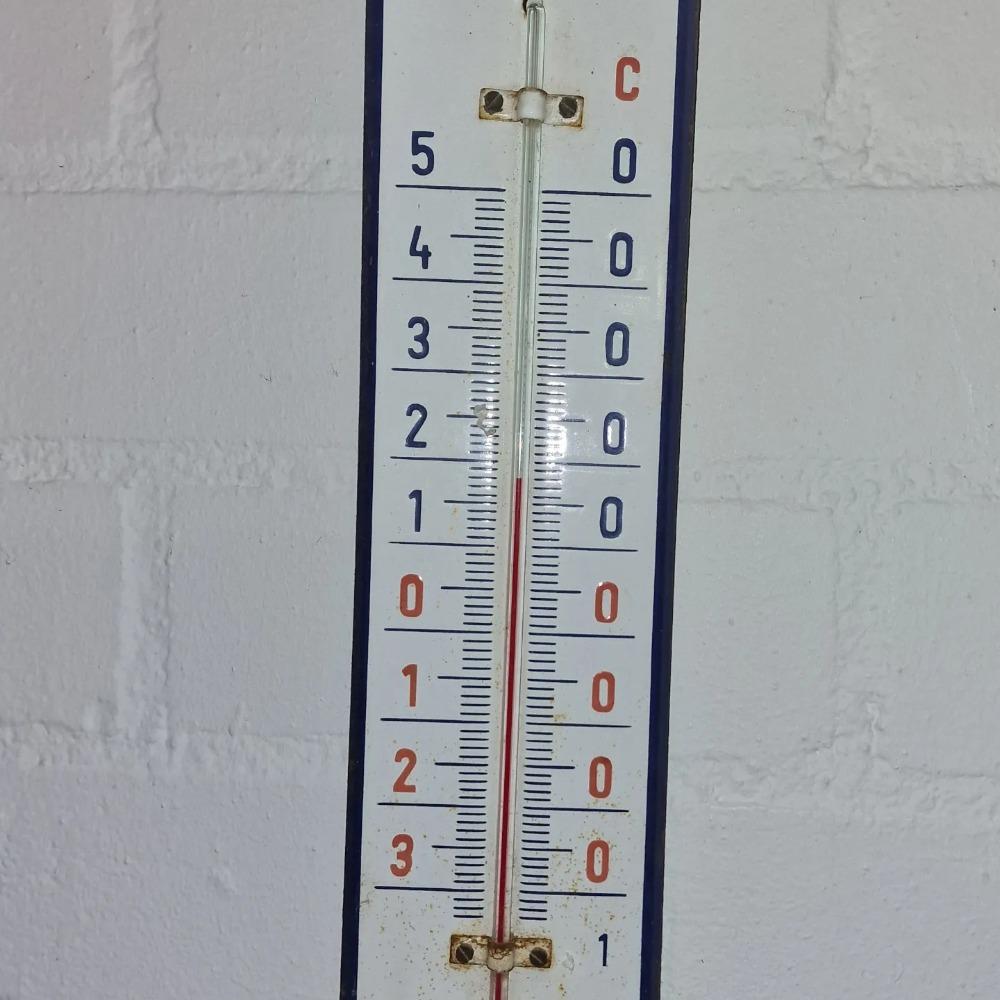 Old enamel thermometer 